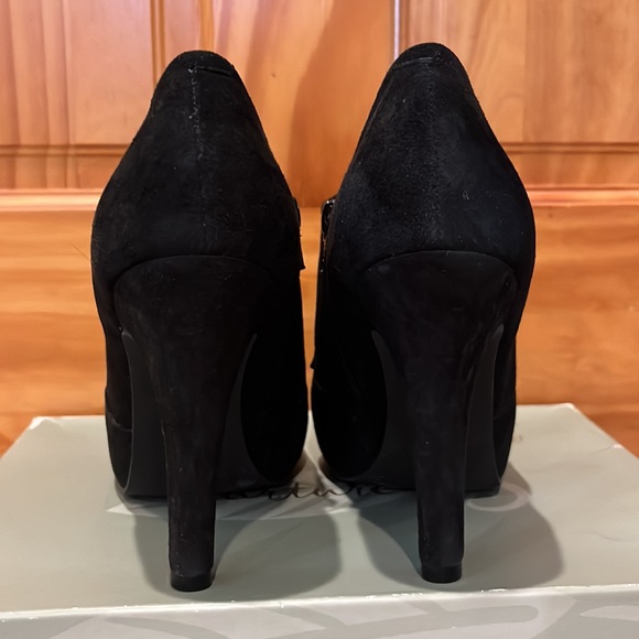 Gianni Bini Tula004 Booties - Picture 6 of 8